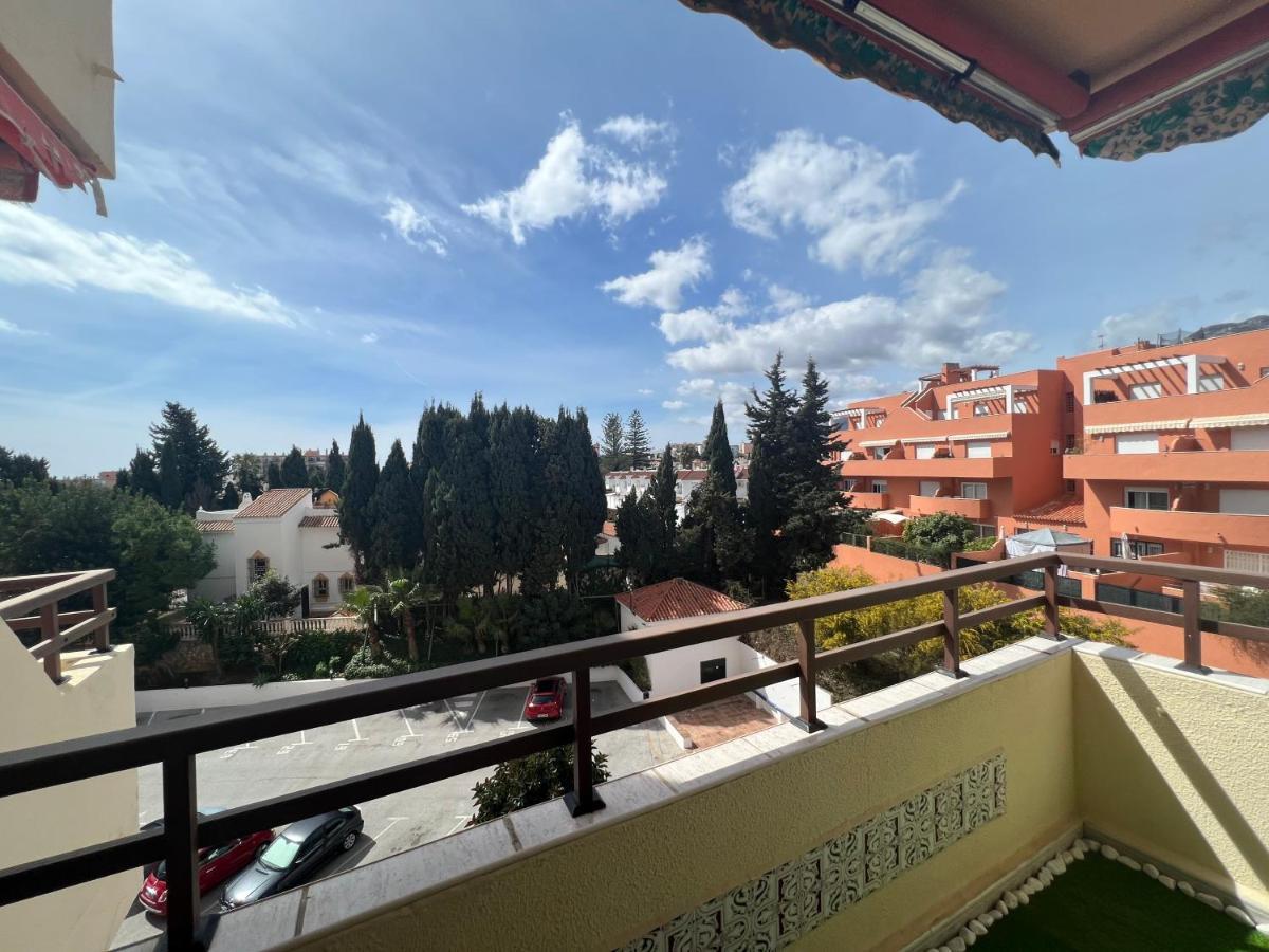 Apartamento Tropical Con Piscina Cerca De La Playa Torremolinos Zewnętrze zdjęcie