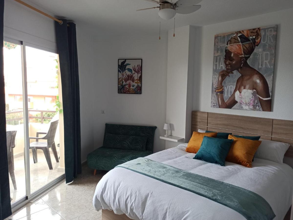 Apartamento Tropical Con Piscina Cerca De La Playa Torremolinos Zewnętrze zdjęcie